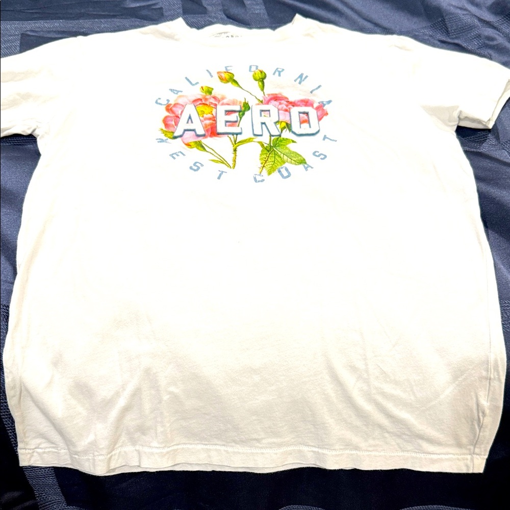 Aeropostale Classic White Tee with floral graphics